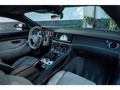 2022 Bentley Continental GT V8