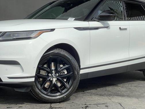 2026 Land Rover Range Rover Velar P250 S