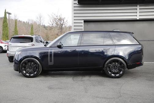 2026 Land Rover Range Rover P530 SE 7 Seat