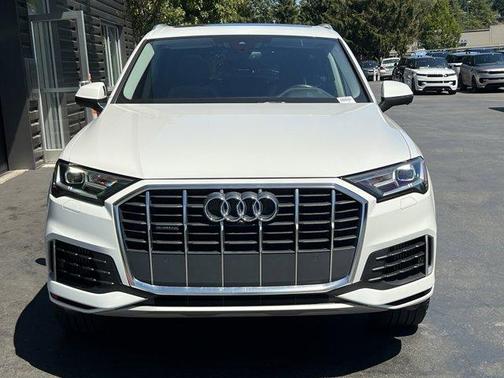 2022 Audi Q7 55 Premium