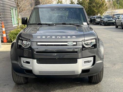 2025 Land Rover Defender P300