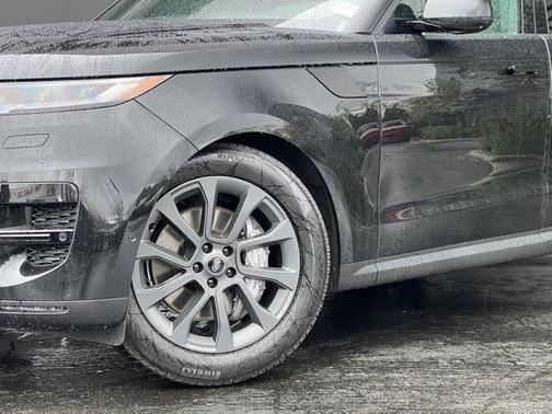 2025 Land Rover Range Rover Sport P360 S