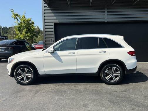 2019 Mercedes-Benz GLC 300 Base 4MATIC