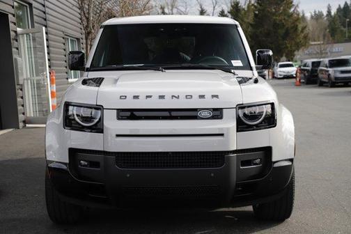 2026 Land Rover Defender P500 X-Dynamic SE