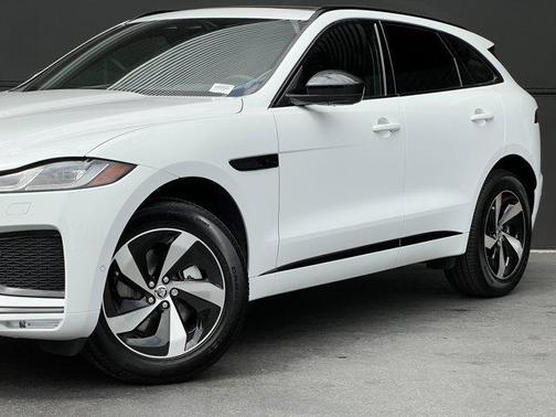2025 Jaguar F-PACE P250 R-Dynamic S