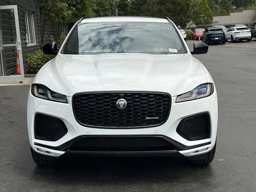 2025 Jaguar F-PACE P250 R-Dynamic S
