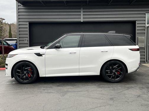2025 Land Rover Range Rover Sport P530 Dynamic SE