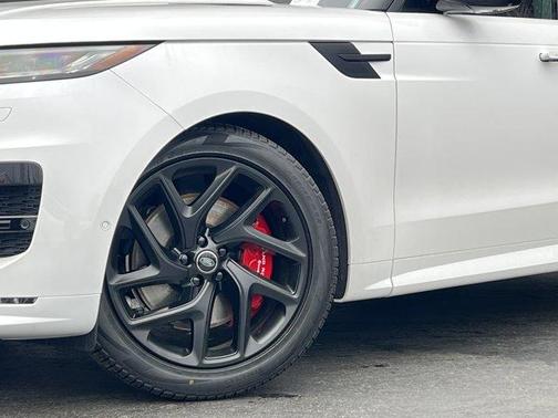 2025 Land Rover Range Rover Sport P530 Dynamic SE