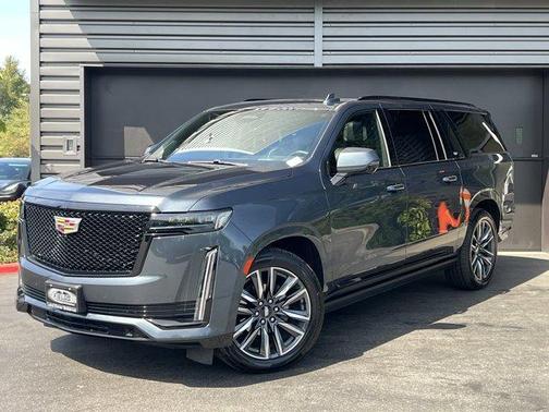 2021 Cadillac Escalade ESV Sport Platinum
