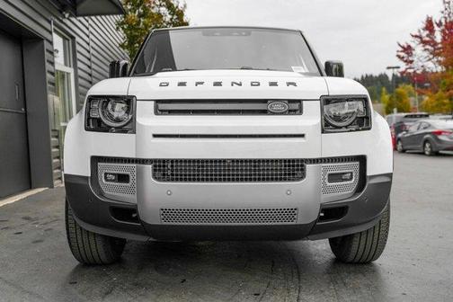 2025 Land Rover Defender P300