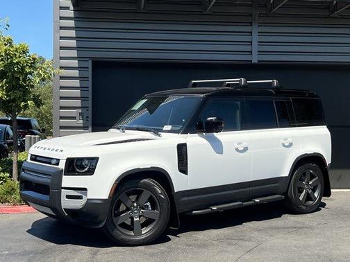 2025 Land Rover Defender P300