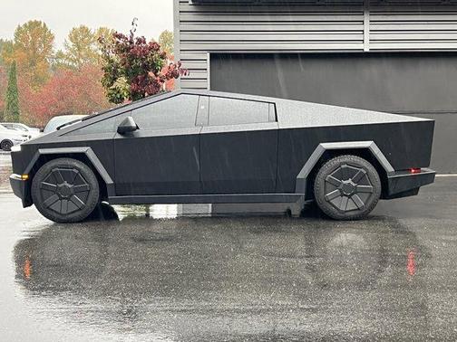 2024 Tesla Cybertruck Base