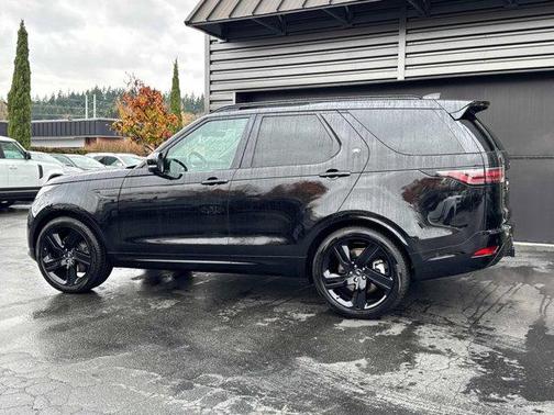 2025 Land Rover Discovery P360 Dynamic SE