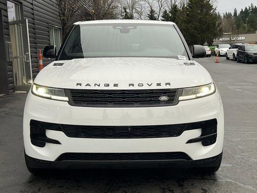 2025 Land Rover Range Rover Sport P360 SE