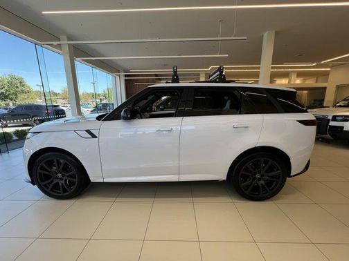 2025 Land Rover Range Rover Sport P635 SV Edition Two