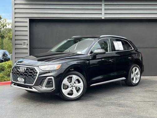2022 Audi Q5 45 S line Premium Plus