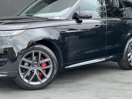 2025 Land Rover Range Rover Sport P400 Dynamic SE