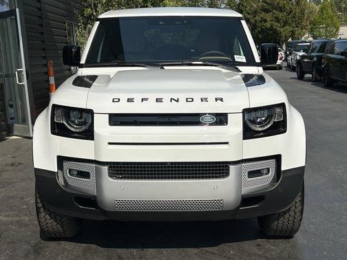 2025 Land Rover Defender P300
