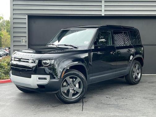 2025 Land Rover Defender P300