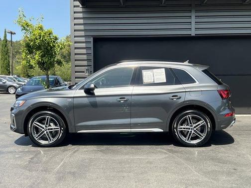 2024 Audi Q5 e 55 S line quattro Premium