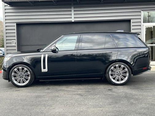 2025 Land Rover Range Rover AUTOBIOGRAPHY