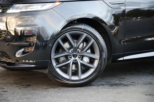 2026 Land Rover Range Rover Sport 5.0 Supercharged Dynamic