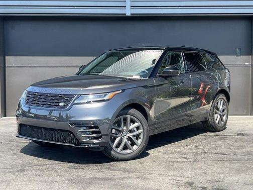 2026 Land Rover Range Rover Velar Dynamic SE