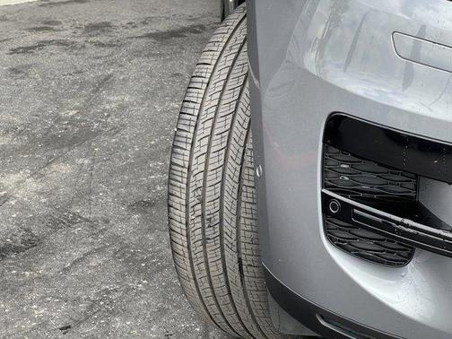 2025 Land Rover Range Rover Sport P360 S