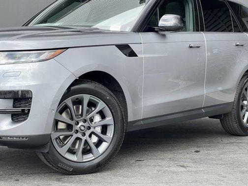2025 Land Rover Range Rover Sport P360 S