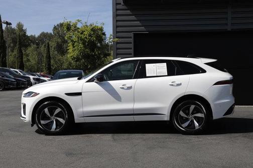 Ostuni Pearl White 2026 Jaguar F-PACE P250 R-Dynamic S