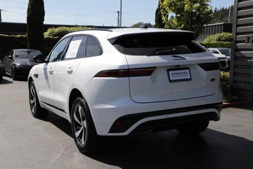 Ostuni Pearl White 2026 Jaguar F-PACE P250 R-Dynamic S