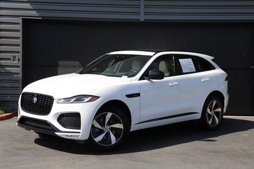 Ostuni Pearl White 2026 Jaguar F-PACE P250 R-Dynamic S