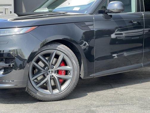 2025 Land Rover Range Rover Sport P530 Dynamic SE