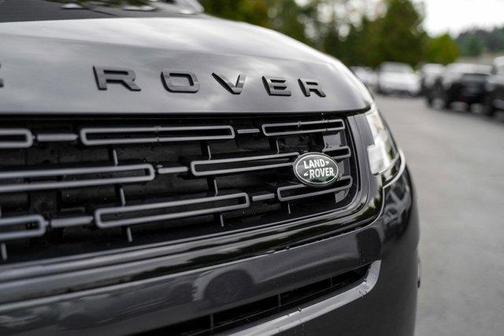 2025 Land Rover Range Rover Evoque Dynamic SE