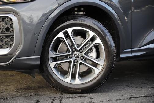 2025 Audi Q5 2.0T Premium