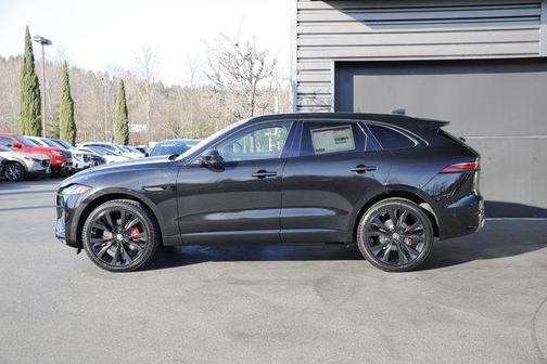 2026 Jaguar F-PACE P400 R-Dynamic S