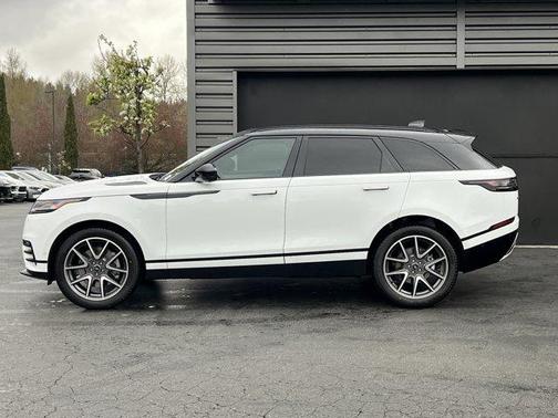 2026 Land Rover Range Rover Velar Dynamic SE
