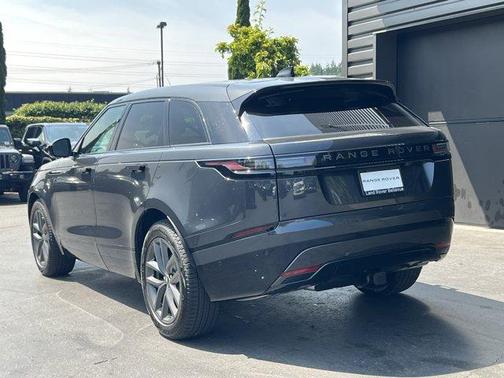 2026 Land Rover Range Rover Velar P250 Dynamic SE