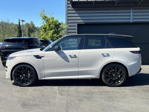 2025 Land Rover Range Rover Sport P460 Dynamic SE