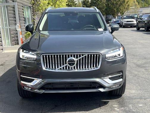 2022 Volvo XC90 T6 Inscription 6 Passenger