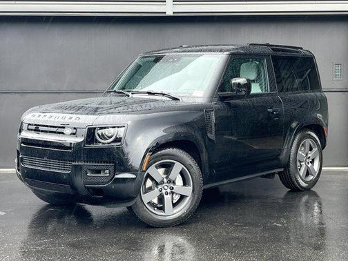 2025 Land Rover Defender P400 X-Dynamic SE
