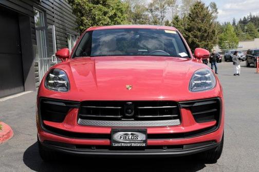 Carmine Red 2025 Porsche Macan Base
