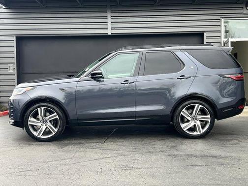 2025 Land Rover Discovery P360 Metropolitan Edition