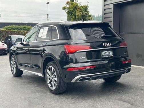 2024 Audi Q5 45 S line quattro Premium