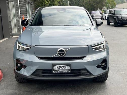 2023 Volvo C40 Recharge Pure Electric Twin Plus