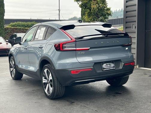 2023 Volvo C40 Recharge Pure Electric Twin Plus