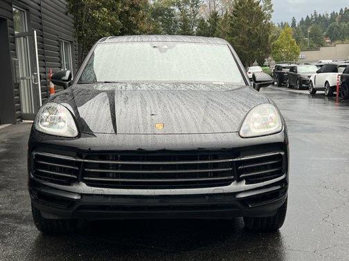 2022 Porsche Cayenne Platinum Edition