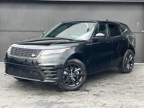 2026 Land Rover Range Rover Velar Dynamic SE