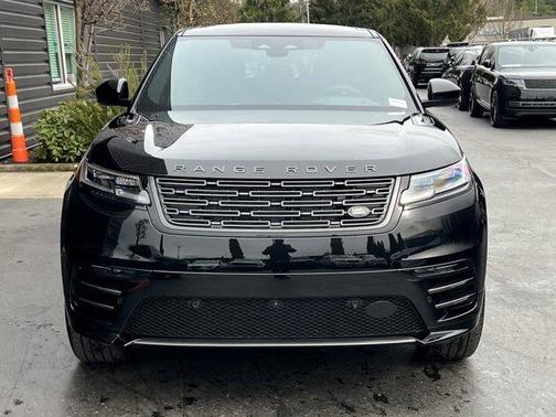 2026 Land Rover Range Rover Velar Dynamic SE