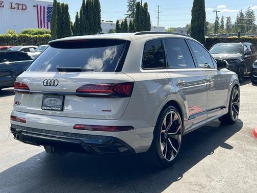 2023 Audi Q7 55 Prestige